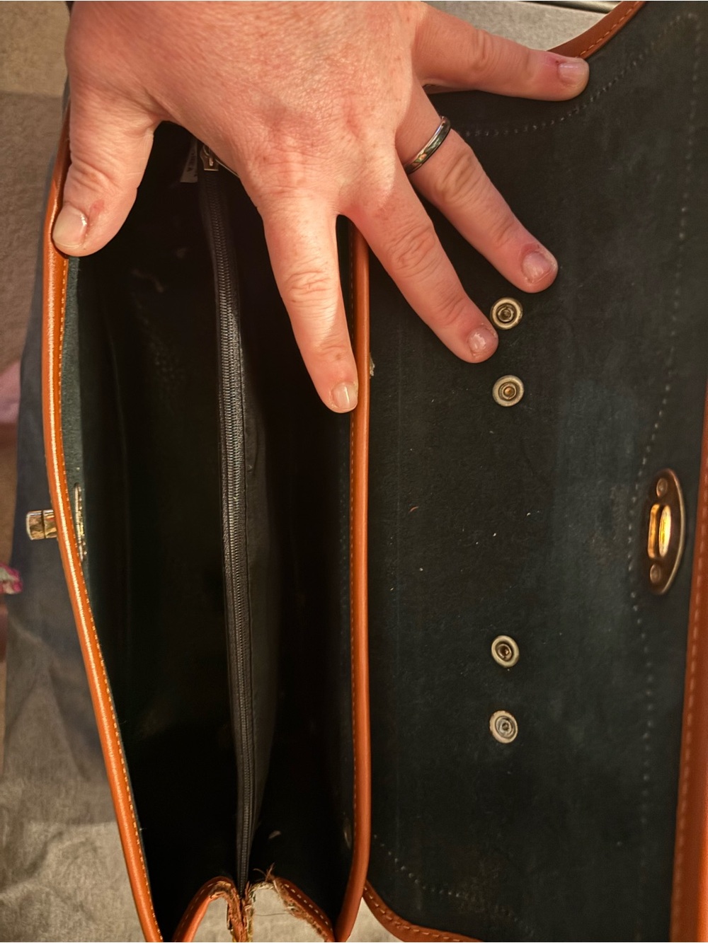 Dooney & Bourke Green Pebbled Leather Briefcase with Tan Trim - Picture 7 of 8